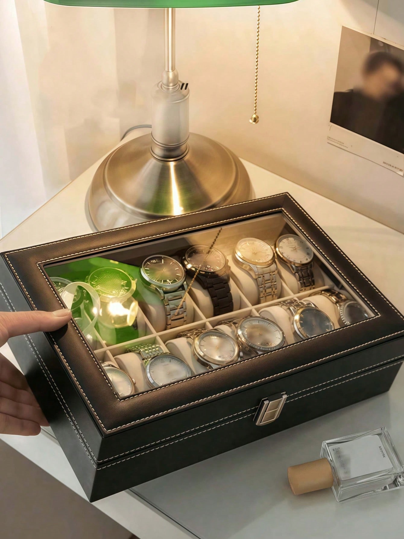 Skórzane pudełko na zegarki z  – Men Accessories Organiser recenzja i cena